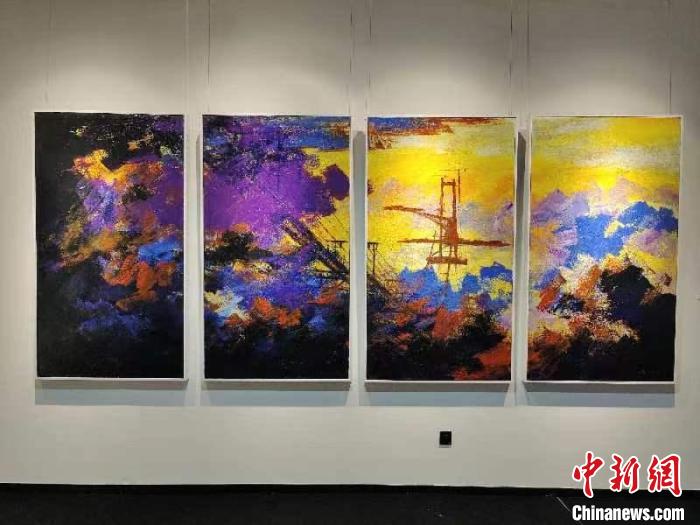 在色彩光影中见证超级工程：深中通道油画摄影展在广州开幕